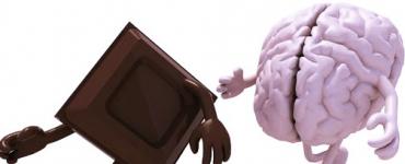チョコレートは脳の認知機能を改善します脳のダークチョコレート